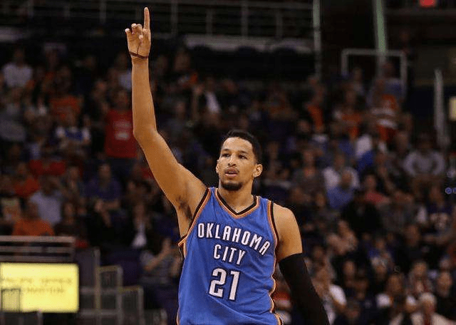 包含今晨萨克拉门托国王备战全明星赛,调整名单细节曝光,引发热议,身体对抗强度拉满的词条 包含今晨萨克拉门托国王备战全明星赛,调整名单细节曝光,引发热议,身体对抗强度拉满的词条